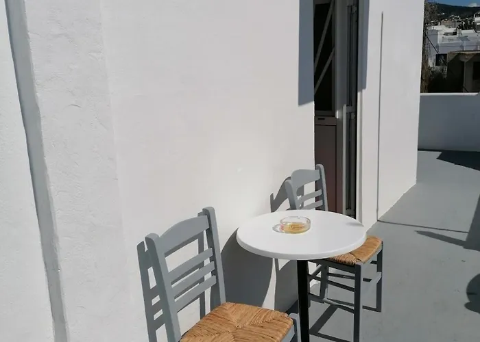 בית נופש Stephany's Skyline פארוס